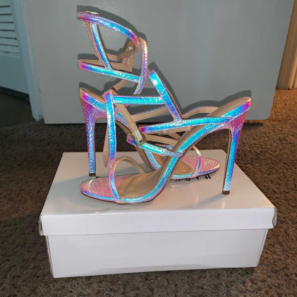 Fashion nova heels